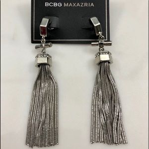 BCBGMAXAZRIA Women’s Silver Chain Tassel Jewelry Dangle Earrings